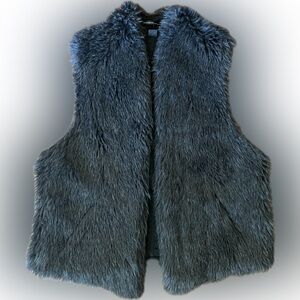 ISDA & Co Faux Fur Vest Grey, Front Slit Pockets, Size M